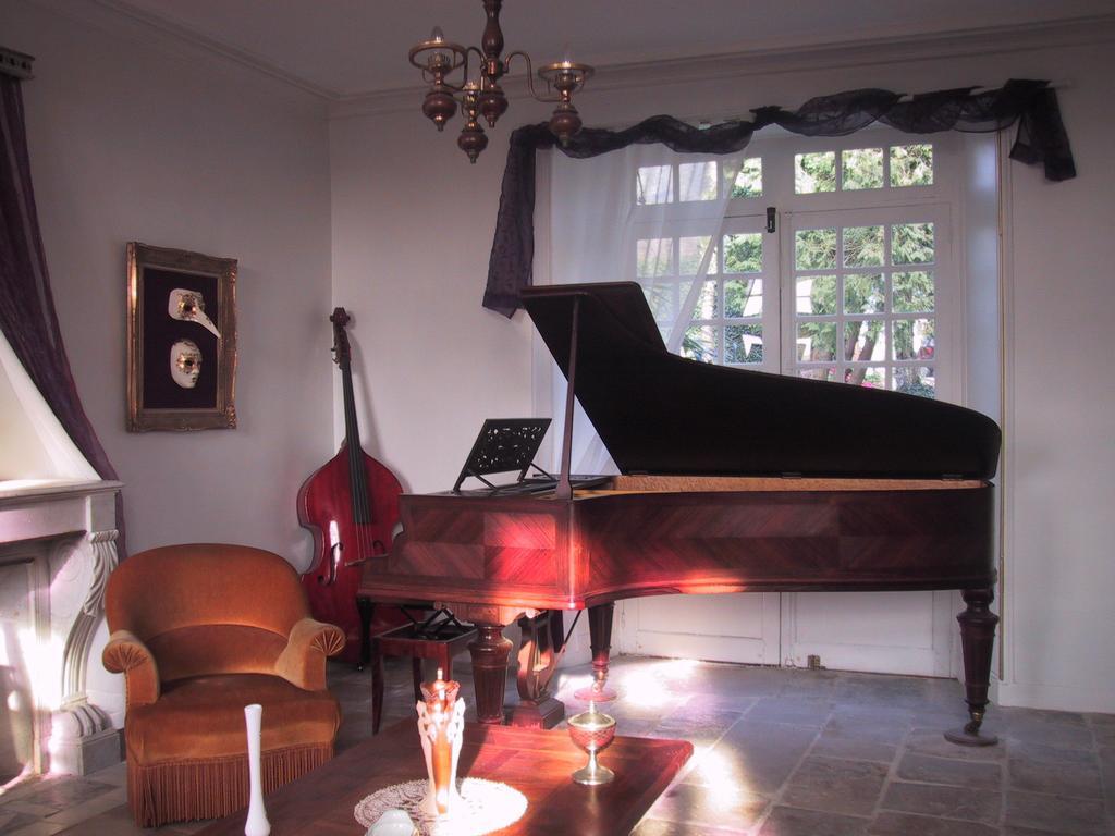 Le Relais Du Mont Chauve Bed & Breakfast Caumont-Sur-Aure Ngoại thất bức ảnh