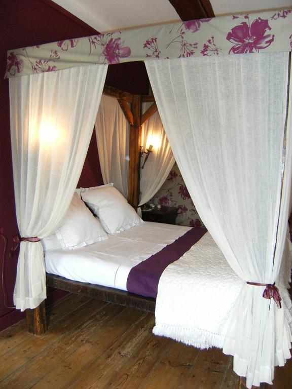 Le Relais Du Mont Chauve Bed & Breakfast Caumont-Sur-Aure Phòng bức ảnh