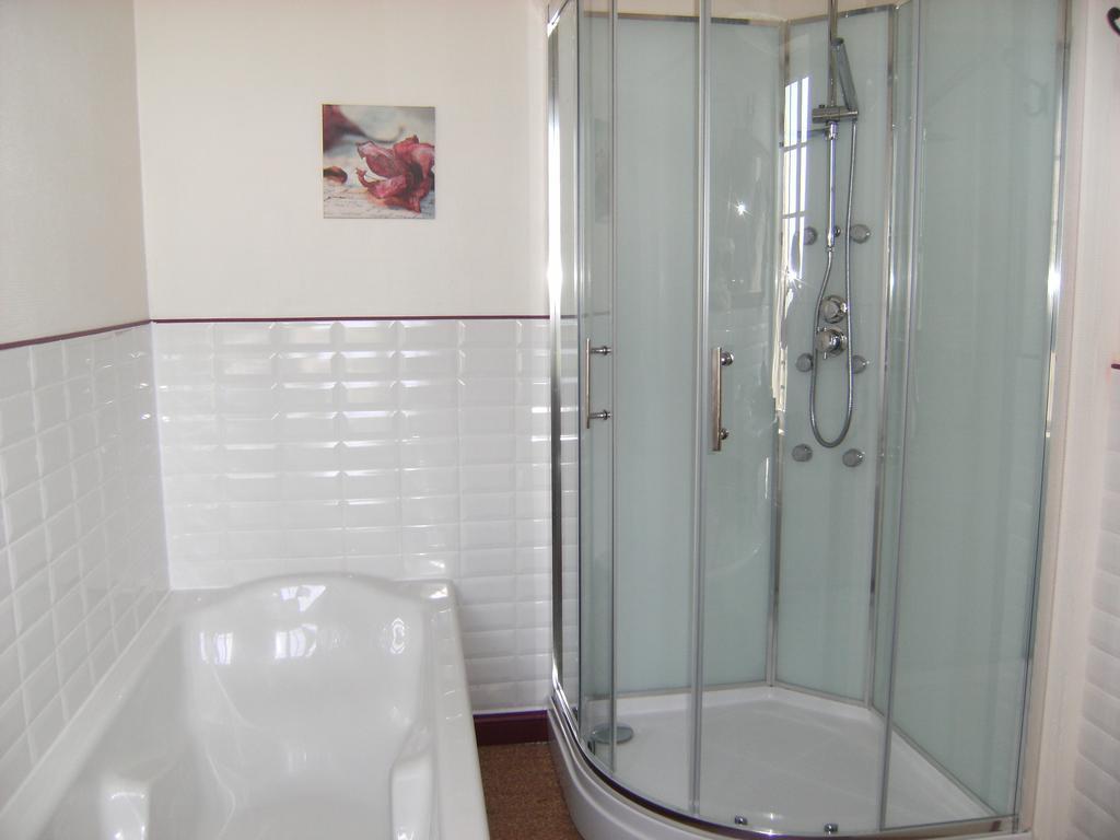 Le Relais Du Mont Chauve Bed & Breakfast Caumont-Sur-Aure Phòng bức ảnh