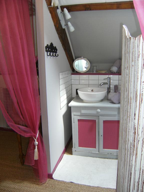 Le Relais Du Mont Chauve Bed & Breakfast Caumont-Sur-Aure Phòng bức ảnh